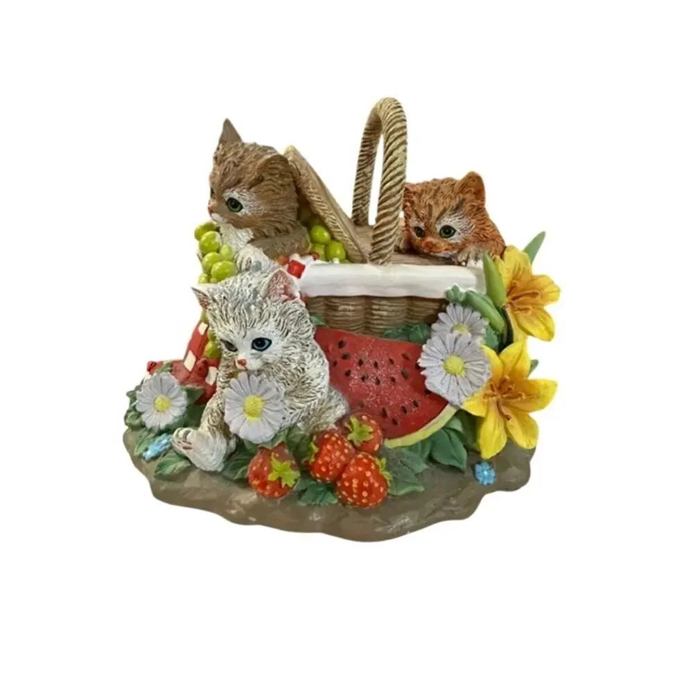 The Bradford Exchange Picnic Surprise Seasons in The Garden Kitten Sculpture
